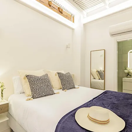 Living4malaga Shining Beetle Apartment *
