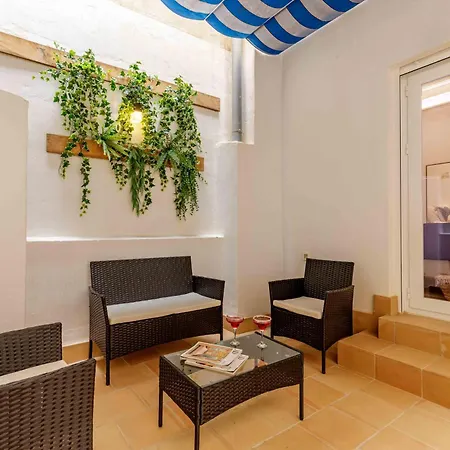 Living4malaga Shining Beetle Apartment *